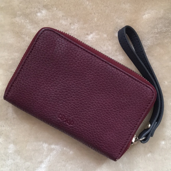 Wallet - Picture 2 of 3